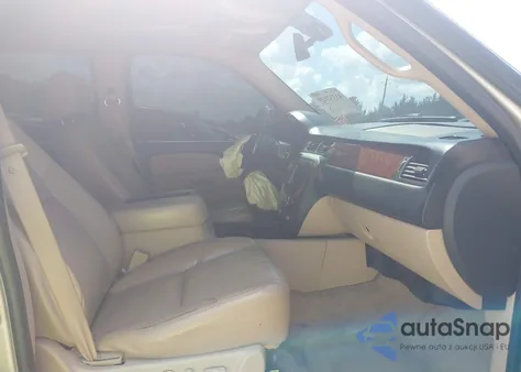 2007 Chevrolet Tahoe Ltz из США, поврежденный, VIN 1GNFC13J57R360258